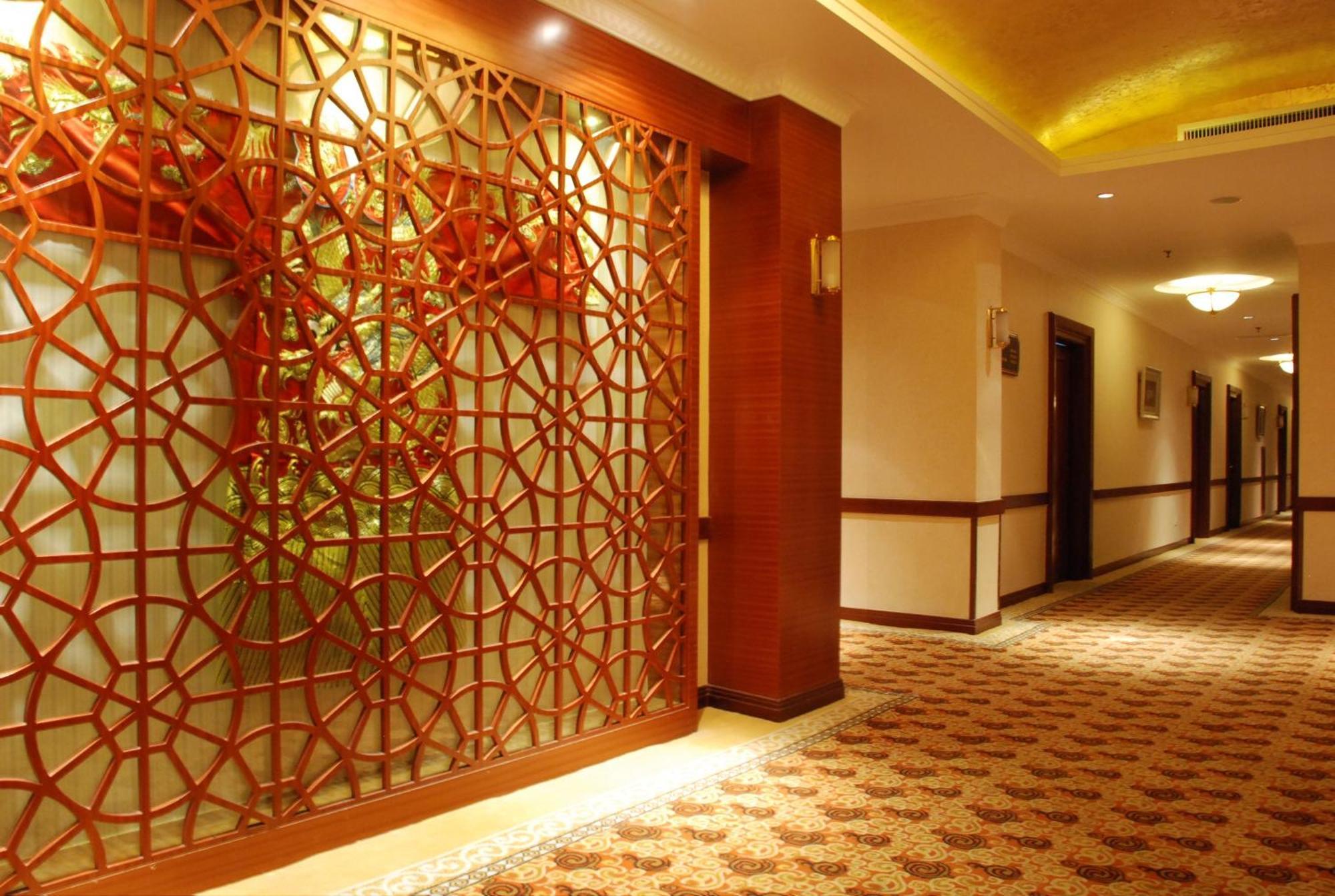 Jin Jiang Park Hotel Shanghaj Zewnętrze zdjęcie