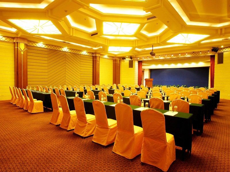 Jin Jiang Park Hotel Shanghaj Zewnętrze zdjęcie